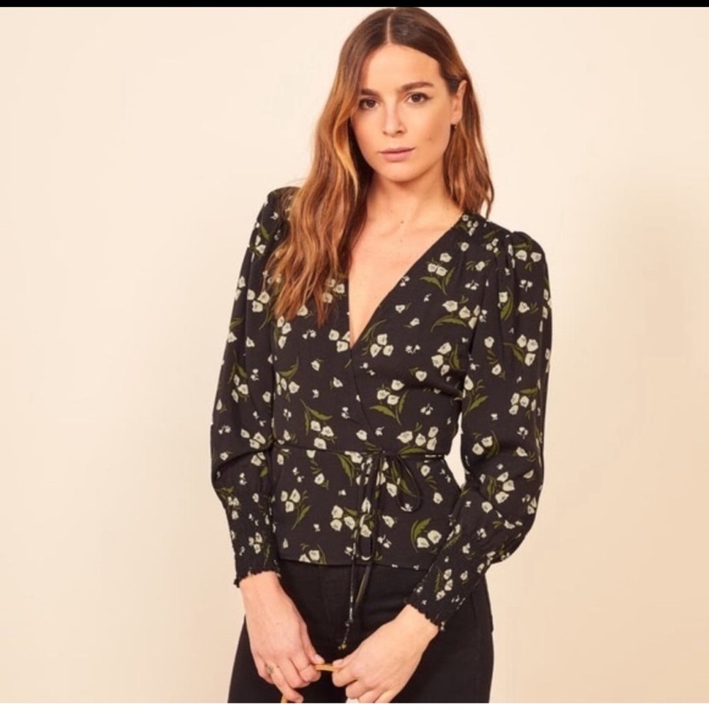 NWOT Reformation Jam Wrap Floral Top in Black White Long sleeve Blouse Size L